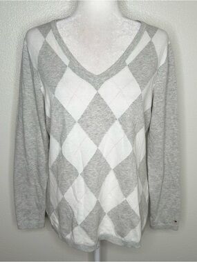 Tommy Hilfiger Womens Gray & While Plaid V-neck Sweater Top Size M